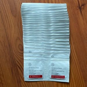 Dr. Dennis Gross Alpha Beta Extra Strength Daily Peels